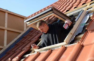 Pose de fenêtres de toit Velux à Tournay